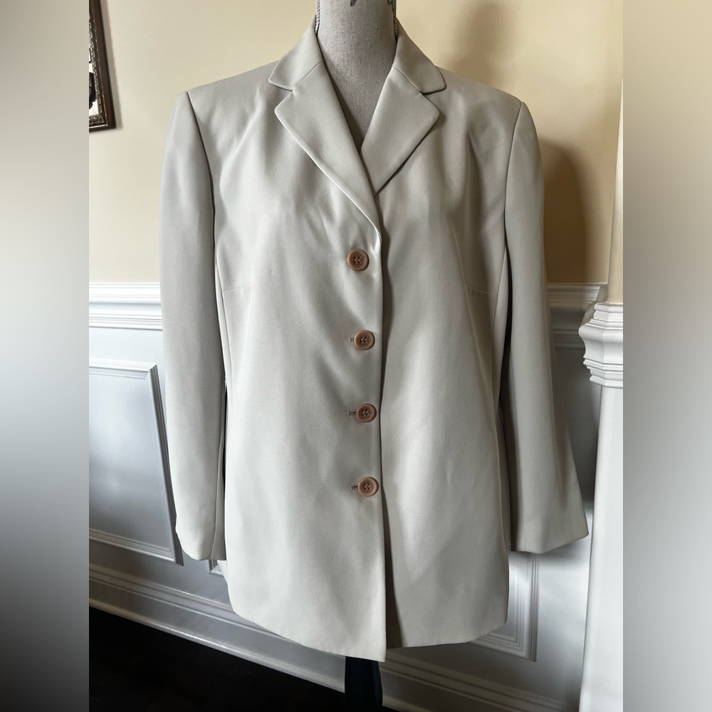 Beige, Single Breasted-Side Pockets-Long sleeves … - image 1